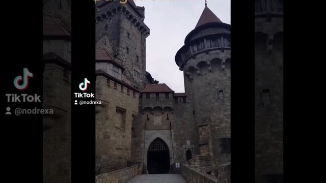 Burg Kreuzenstein, Österreich смотреть онлайн