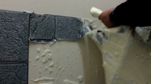 Как отрывать 3D самоклейку???