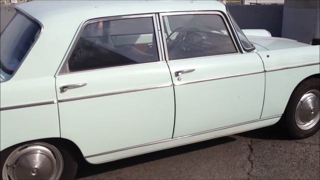160.6 Peugeot 404. 1960.