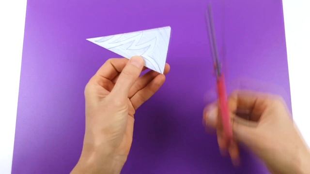 Красивая СНЕЖИНКА из бумаги пошагово Как вырезать снежинку из бумаги Paper Snowflakes Tutorial смотреть онлайн
