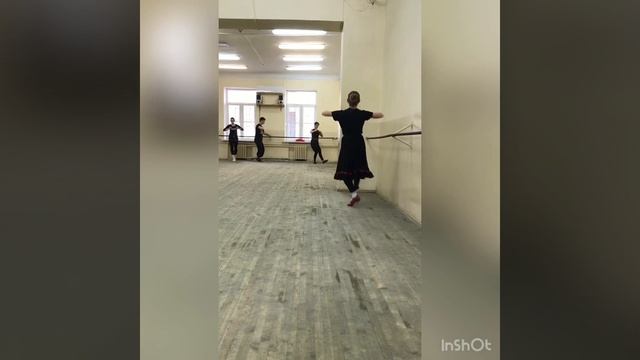 Каблучное на материале еврейского танца. Народный станок смотреть онлайн