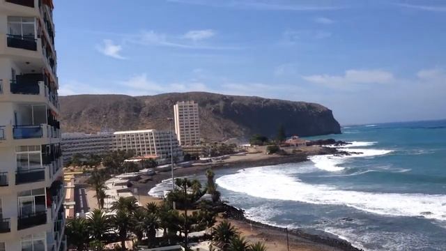 Океан с балкона. Лос Кристианос, Канары. смотреть онлайн