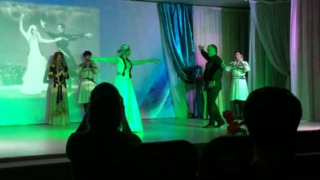 Танец картули в исполнении руководителя Ансамбля Имеди. смотреть онлайн