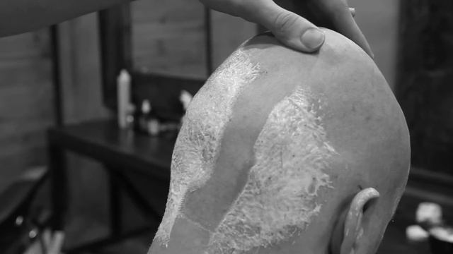 БРИТЬЕ ГОЛОВЫ смотреть онлайн