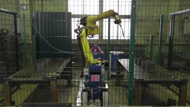 Сварка опоры трубопровода Т13 на роботе. ООО НПП "Сварка-74". смотреть онлайн