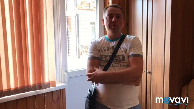 Сочи?всего 2,5 мл комната, с туалетом, и балконом 6 на1,5метров. До моря 7 мин пешком??????? смотреть онлайн