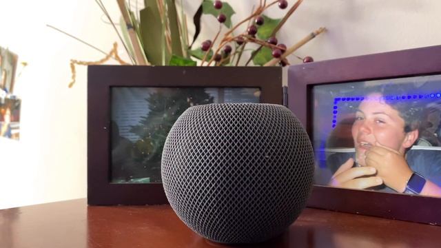 HOMEPOD MINI REVIEW! смотреть онлайн