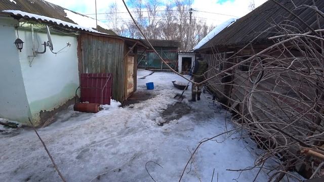 Нестандартная работа для перфоратора.Борьба со льдом смотреть онлайн