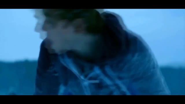 Денис Лирик - Я люблю её, мам(Клип о любви) смотреть онлайн