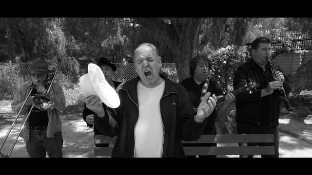 When He Smiles: Al Ciro Clarinet, Larry Friedrich Trombone. смотреть онлайн