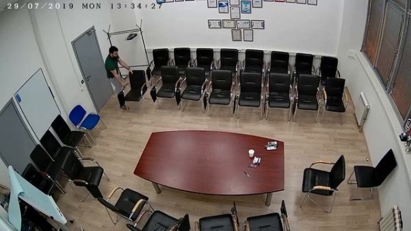 IPTRONIC IPT IPL720DM2,8Р день.mp4