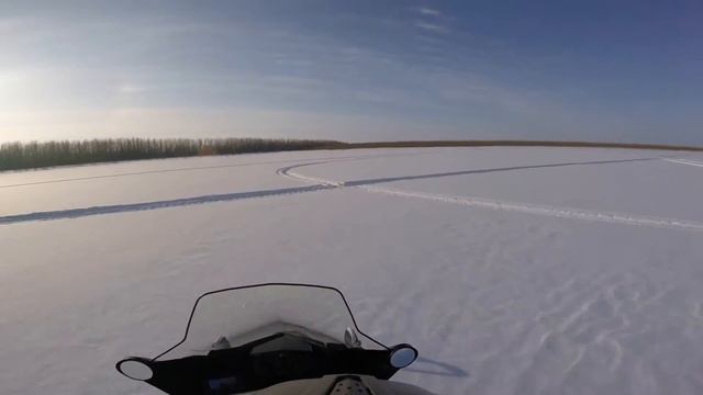 Сын 5 лет на снегоходе Тикси 250 смотреть онлайн