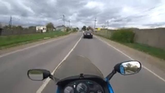 Возвращение домой из осенней Анапы и странные грибники на обочине... смотреть онлайн
