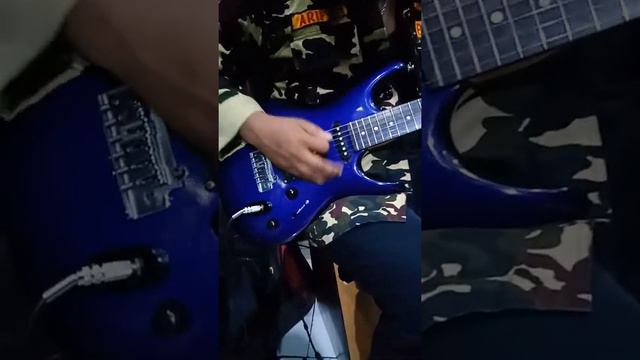 Gitar Ibanez Ergodyn EDR260 смотреть онлайн