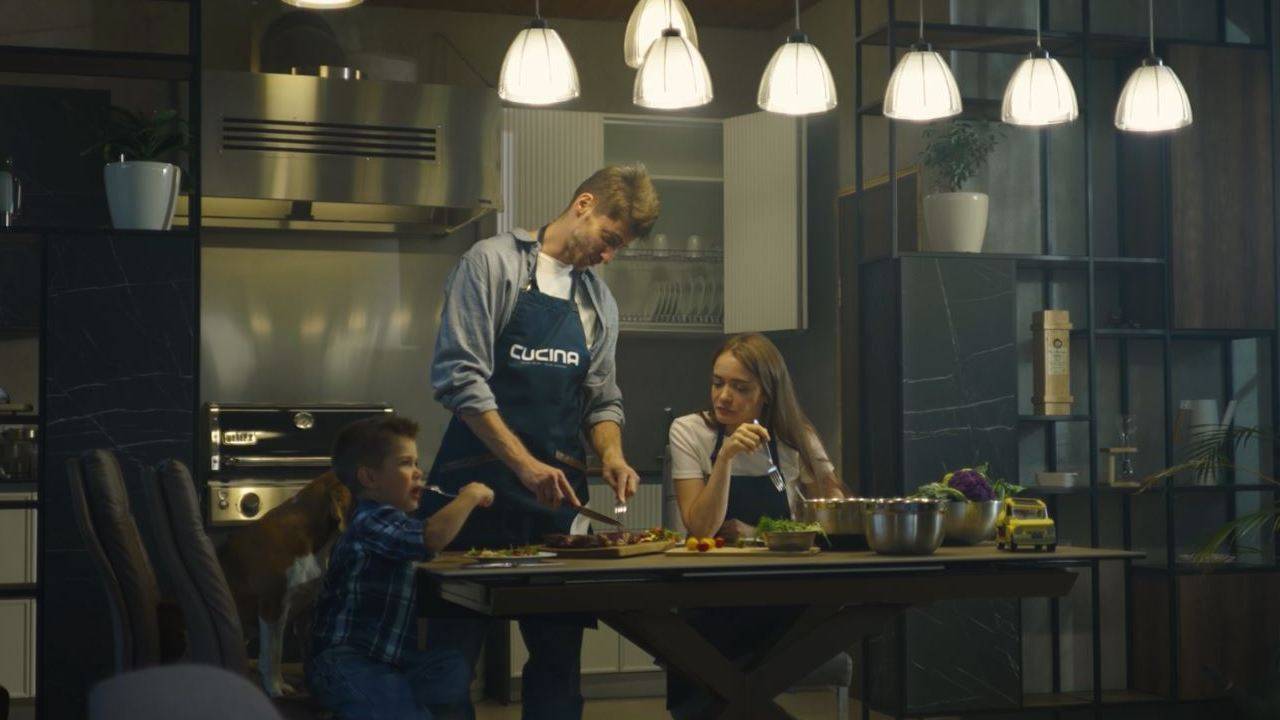 В течение 20 лет кухни CUCINA радуют вас и ваших близких!