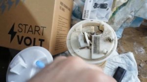 OPEL CORSA D 2008 1.4 меняю модуль бензонасоса СТАРТВольт ??️???