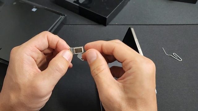 Galaxy Z Fold 4: How to Insert SIM Card & Check Mobile Settings смотреть онлайн