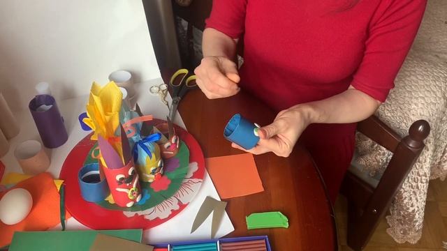 Пасхальный кролик-подставка для яиц смотреть онлайн