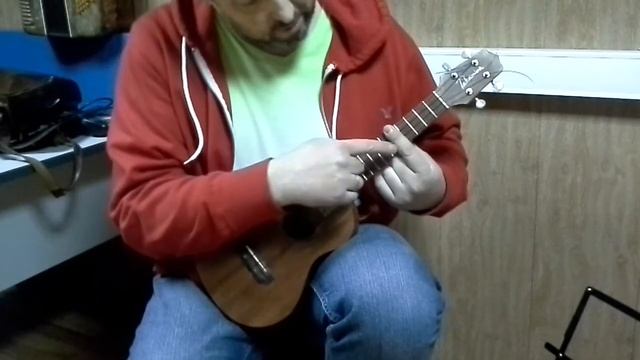 Merry Christmas ukulele смотреть онлайн