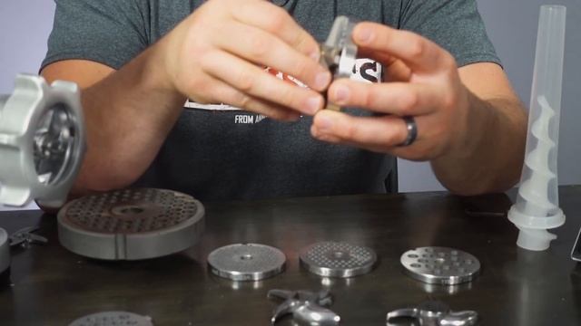 How Do Meat Grinders Work? - Meat Processing Equipment 101 смотреть онлайн