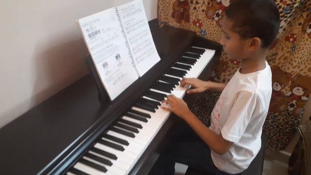 Beautiful Brown Eyes by Brian Mogera on Yamaha YDP-144 Digital Piano смотреть онлайн