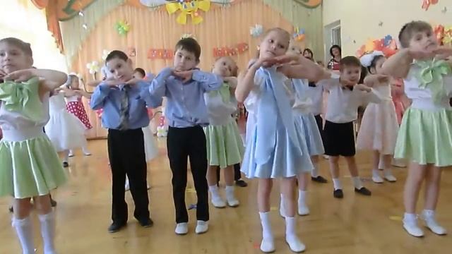 Танец Я рисую солнце 8 Марта 05 03 15 смотреть онлайн