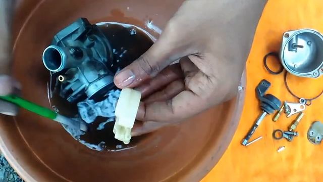 Carburetor Full clean смотреть онлайн