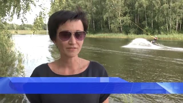 В Смоленске набирает популярность молодой вид спорта - вейкбординг смотреть онлайн
