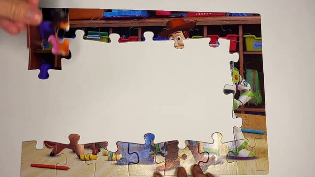Собираем пазл История Игрушек 4 смотреть онлайн