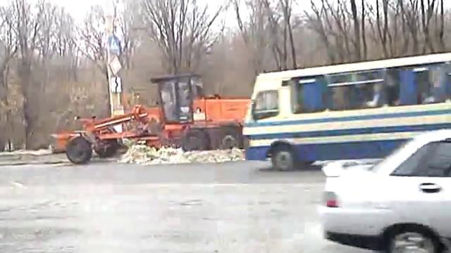Луганск уборка снега 1часть смотреть онлайн