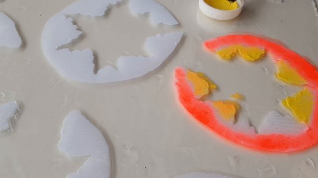 Как сделать цветы из сетки для украшения купальника. смотреть онлайн