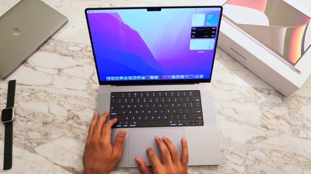 MacBook Pro 16" M1 Max Unboxing & First Look - My Most Expensive MacBook??? смотреть онлайн