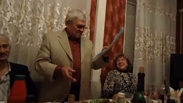 Как читают поздравления - живая сценка смотреть онлайн