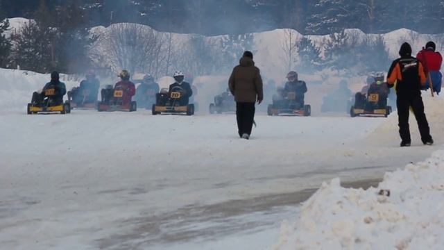 Арамиль. Зимний картинг. Старт "Е". 3й заезд. 31.01.2016 год смотреть онлайн