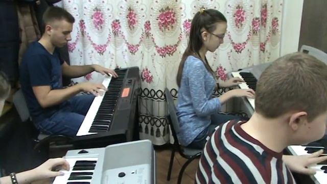 А. Хачатурян."Танец с саблями" обр.Е.Рыбкина смотреть онлайн
