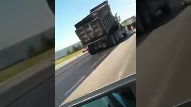 Why I've Been Late For 2 Years смотреть онлайн