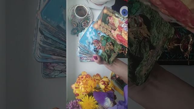 на удачу, на работу,на любовь#таролюбовь #картытаро #таролудилескут#гадание #раскладтаро #сегодня смотреть онлайн