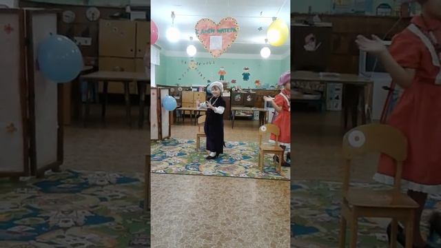Танец "Модница" смотреть онлайн