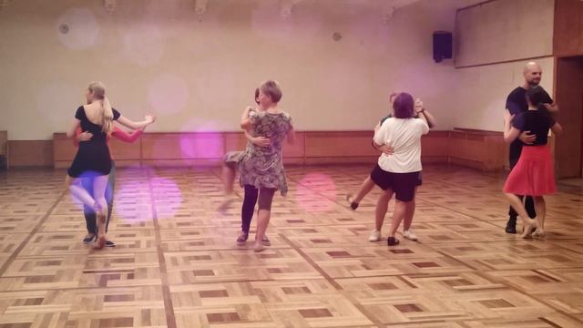 Bachata за один урок для взрослых без опыта смотреть онлайн