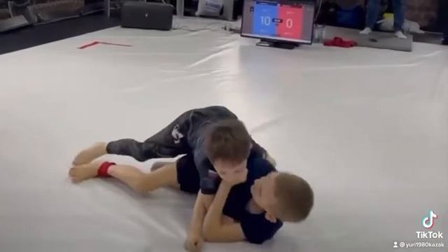 Бразильское Джиу Джитсу. Грэпплинг. ?? смотреть онлайн