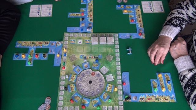 240 Викинги играем в настольную игру. Vikings board game. смотреть онлайн