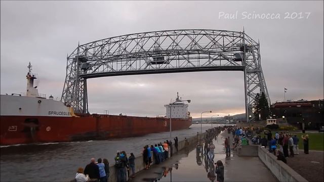 Spruceglen departing loaded with ore 81017 смотреть онлайн