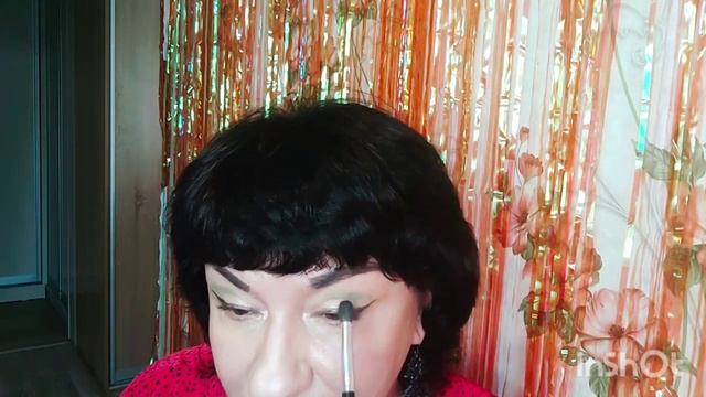 Макияж выходного дня в зеленых тонах смотреть онлайн