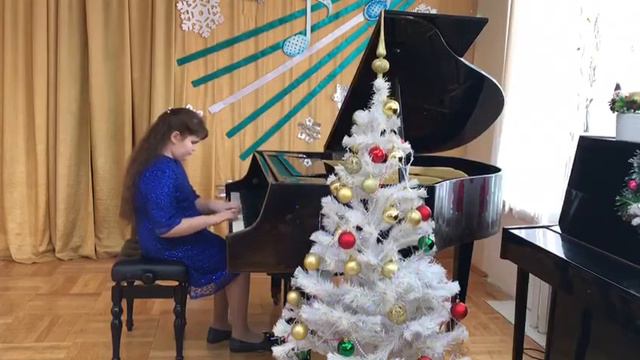 Хандохова Алина "Солнце, которое светит сквозь листья" Е. Девис смотреть онлайн