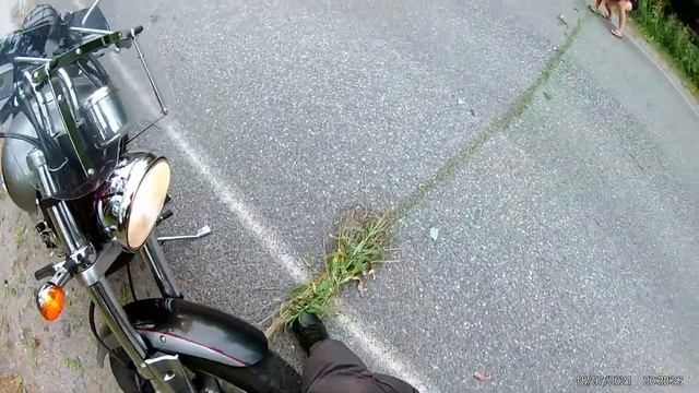 Гонка Сузуки Десперадо 400 против Иж планета 4 смотреть онлайн