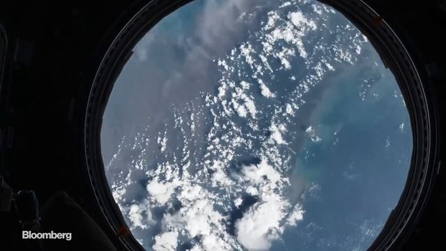 Giant Leap: The New Business of Space смотреть онлайн