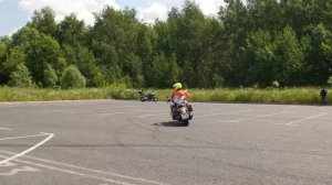Упражнения для тяжелых мотоциклов (на Kawasaki Vulcan 1700). «Лестница».
