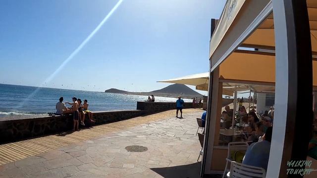 TENERIFE | This is El Médano in February 2022 [Crowd of Tourists ⛱️ 23ºC ☀️] | Walking Tour [4K] смотреть онлайн