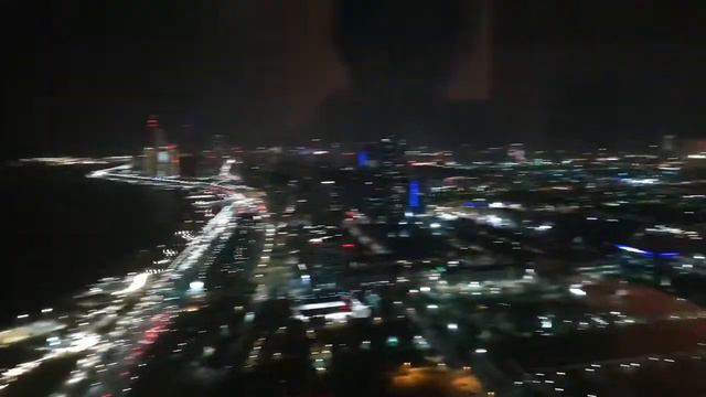 Вид на ночной Абу Даби смотреть онлайн
