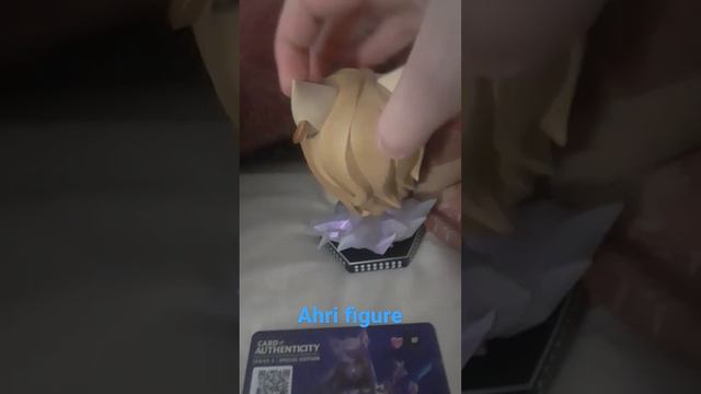 Kda Ahri figure смотреть онлайн
